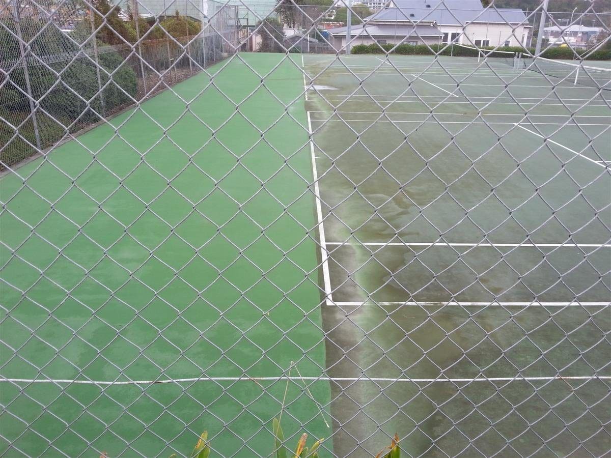 Tennis court cleaning in Wellington, asphalt and concrete tennis court cleaning, clean sharp surface restored